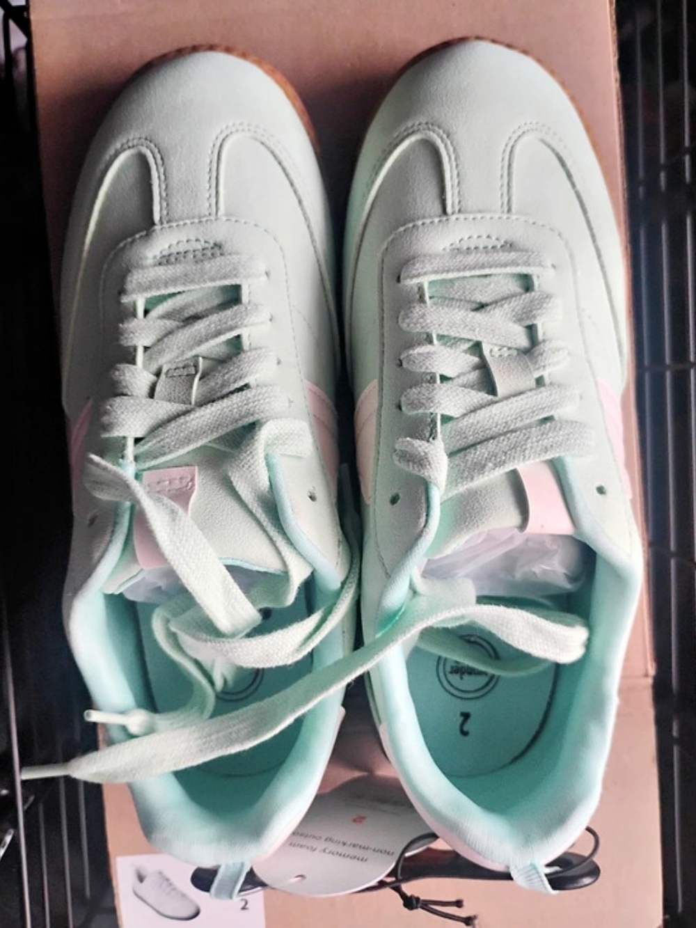 Native Shoes Kids Sneakers White & Green Baby 2 NWT